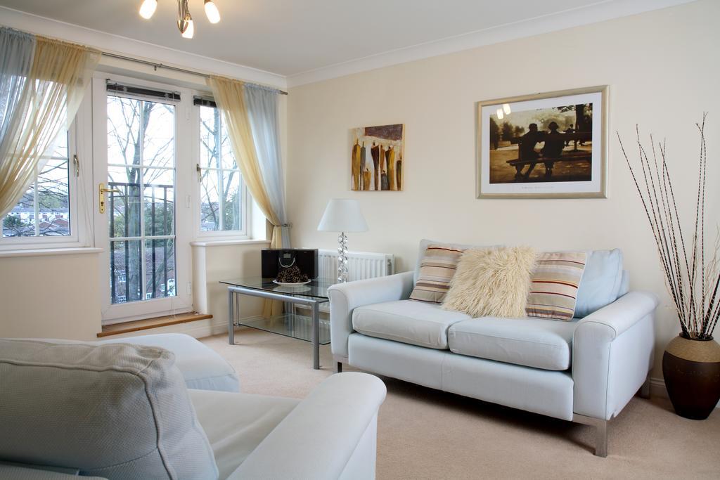 Basingstoke Apartments - Westlands House, City Centre, Home-From-Home Ngoại thất bức ảnh